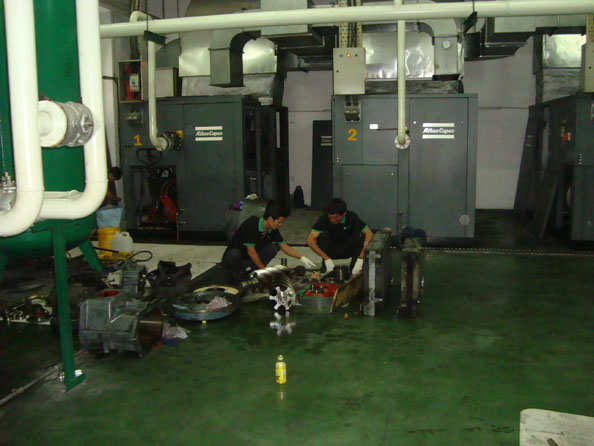Hình thành một thói quen, tổ chức tốt chương trình bảo dưỡng và nghiêm túc tuân thủ là rất quan trọng để duy trì hiệu suất cho hệ thống máy nén khí. Vì vậy, bạn cần đảm bảo rằng tất cả công việc bảo dưỡng được thực hiện chính xác, theo lịch trình và phải được ghi chép lại đầy đủ. Dưới đây là những khuyến nghị cơ bản nhất cho quy trình bảo dưỡng tối thiểu đối với máy nén khí: máy nén khí ngâm dầu; máy nén khí không dầu;  máy nén khí ly tâm, máy nén khí piston giải nhiệt gió, giải nhiệt nước; máy nén khí piston tác động kép.